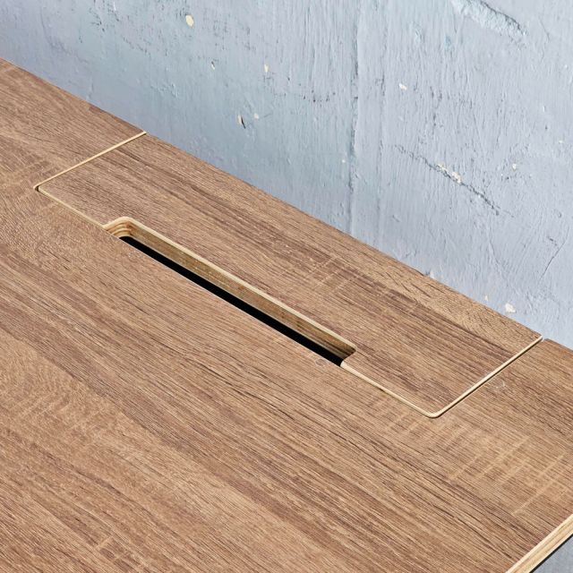 Bàn làm việc có hộp điện 180x80cm gỗ plywood hệ TIO HBTO032