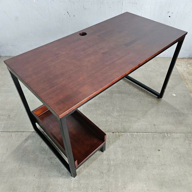 Bàn vi tính ComDesk liền kệ CPU 60x120x75cm COD68045