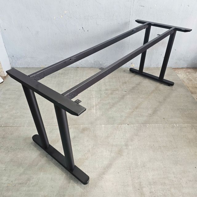 Chân sắt lắp ráp cho bàn 180x70cm hệ TIO HCTO014