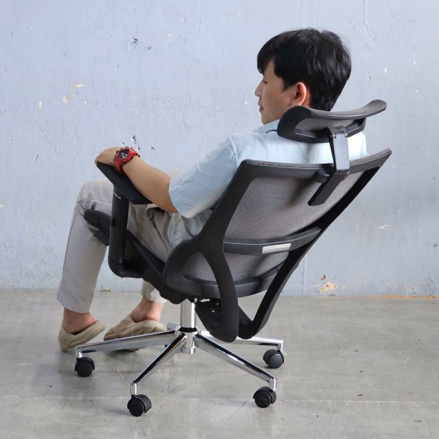 Ghế xoay lưới văn phòng lưng cao M1112-01