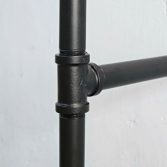 Giá treo đồ ống nước gắn tường GQA68037