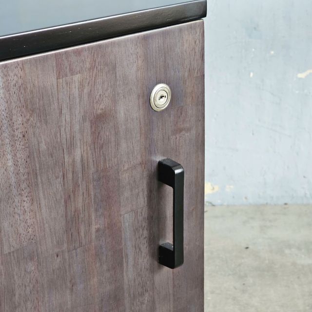 Tủ cá nhân cửa khóa 40x40x48cm gỗ cao su TCN68072