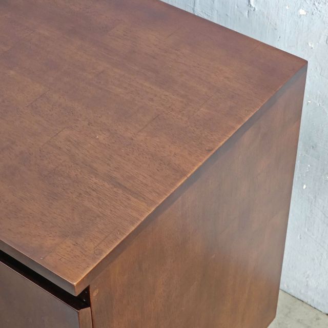 Tủ thấp 3 cánh 120x45x53cm gỗ cao su THS68087