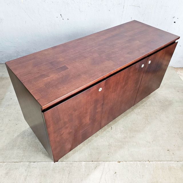Tủ thấp 3 cánh 120x45x53cm gỗ cao su THS68087