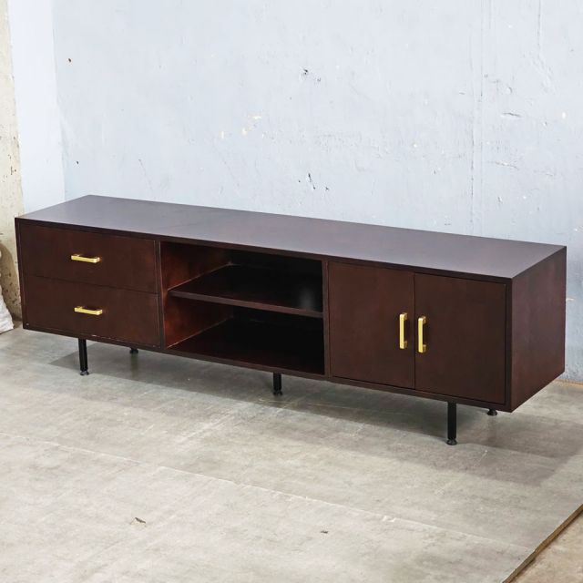 Kệ TV phòng khách 180x40x55cm gỗ cao su KTV68121