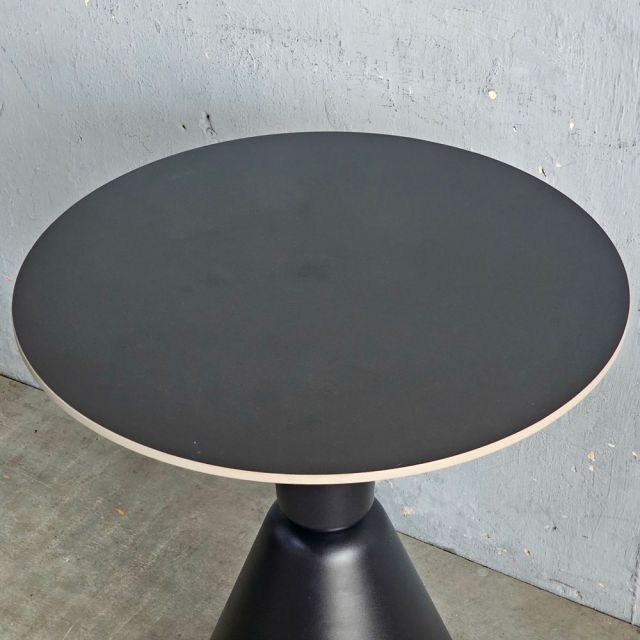 Bàn cafe tròn 60cm mặt đá chân sắt CFD68274