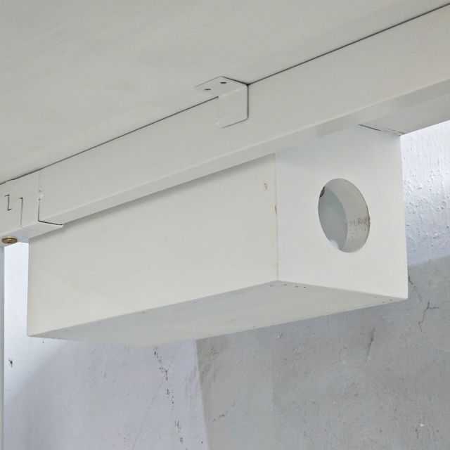 Bàn làm việc có hộp điện 180x70cm gỗ tràm hệ TIO HBTO035