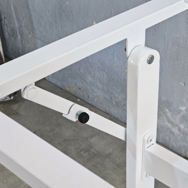 Chân sắt di động 60x50x68cm mặt gấp gọn CHB68075