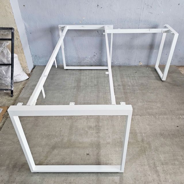 Chân sắt lắp ráp cho bàn góc L 180x160cm sơn tĩnh điện HCRT043