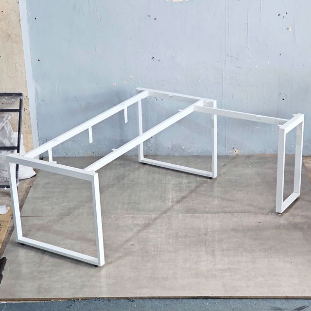 Chân sắt lắp ráp cho bàn góc L 180x160cm sơn tĩnh điện HCRT043