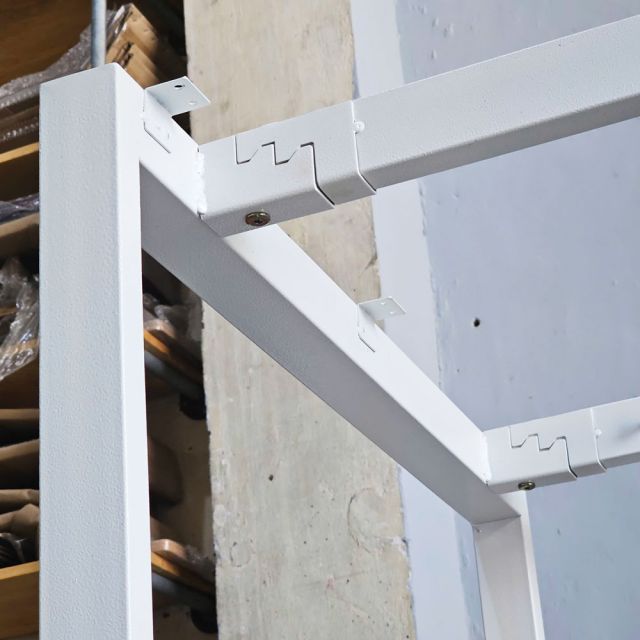 Chân sắt lắp ráp cho bàn góc L 180x160cm sơn tĩnh điện HCRT043
