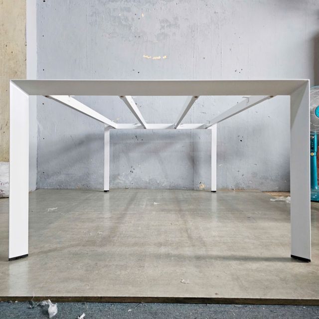 Chân sắt lắp ráp 200x120cm hệ Trian HCTA025