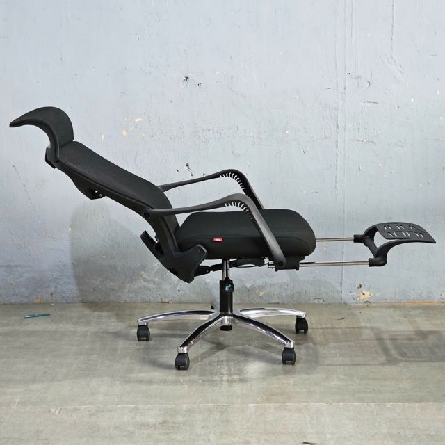Ghế ngả lưng văn phòng có gác chân HOM1103F