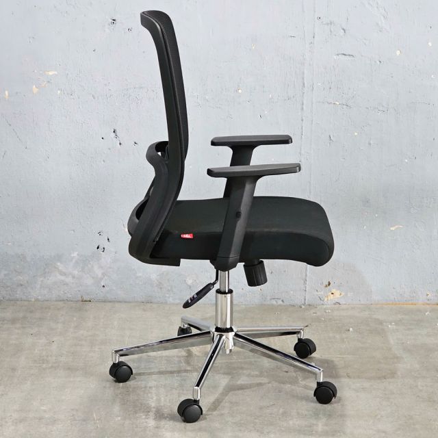 Ghế xoay văn phòng có tựa đầu HOM1101-D01