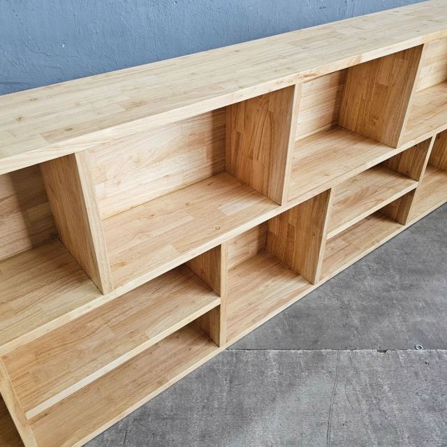Kệ sách treo tường 200x20x61cm gỗ cao su KS68336