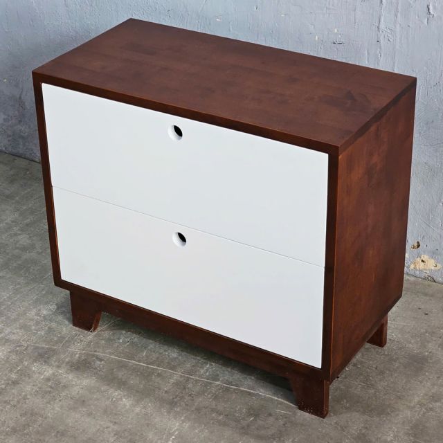 Tủ đầu giường 2 ngăn kéo 60x30x55cm gỗ cao su TDG68025