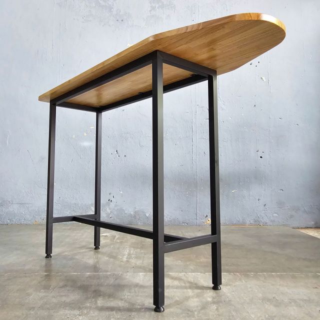 Bàn để ủi quần áo 120x40x81cm gỗ cao su BAUI001