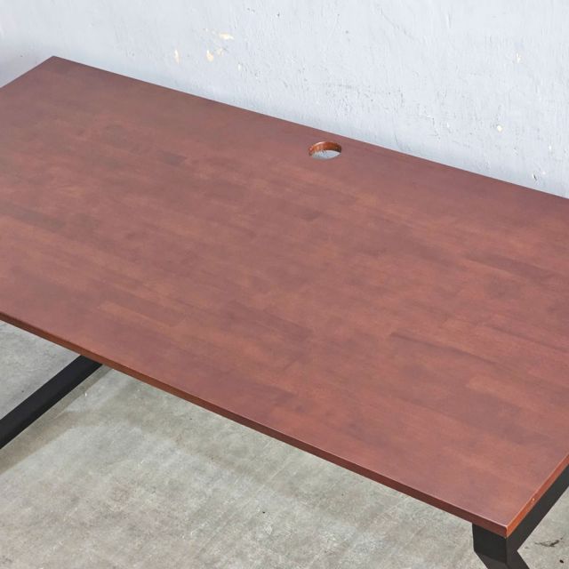 Bàn làm việc 140x70 MConcept HBMC005