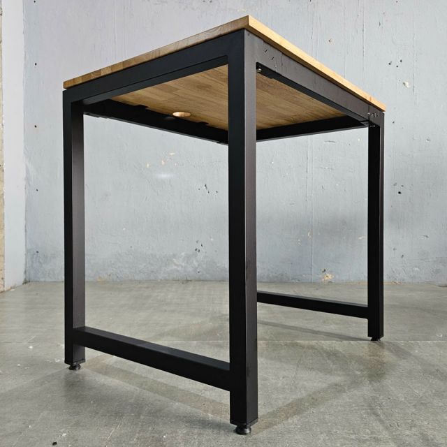 Bàn làm việc 80x60cm gỗ cao su hệ URA HBUR011