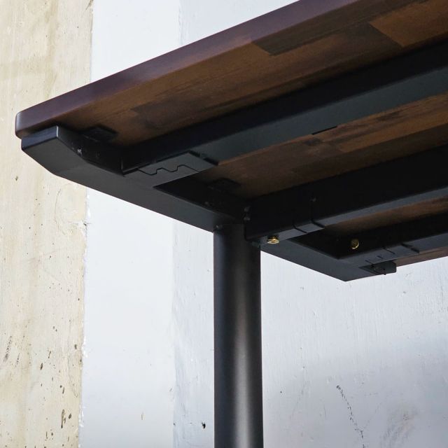 Bàn làm việc 160x70cm gỗ tràm hệ TIO HBTO036
