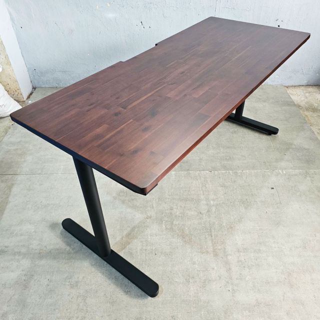 Bàn làm việc 160x70cm gỗ tràm hệ TIO HBTO036