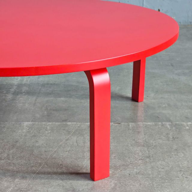 Bàn mầm non ngồi bệt mặt bàn tròn  80x80x28cm gỗ cao su nhiều màu KGD018