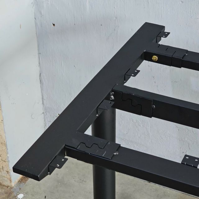 Chân sắt lắp ráp cho bàn 160x70cm hệ TIO HCTO015