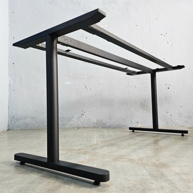 Chân sắt lắp ráp cho bàn 160x70cm hệ TIO HCTO015