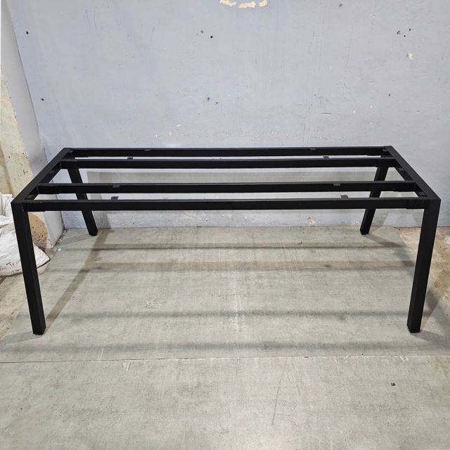 Chân sắt lắp ráp cho bàn hop 200x100cm hệ Aton HCAT026