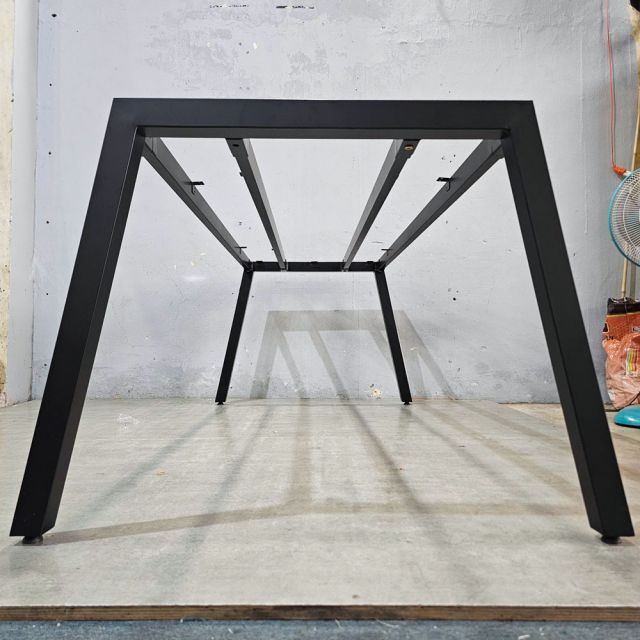 Chân sắt lắp ráp cho bàn hop 200x100cm hệ Aton  HCAT026