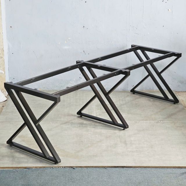 Chân sắt lắp ráp bàn cụm 2 chỗ 240x80cm sơn tĩnh điện CHB68079