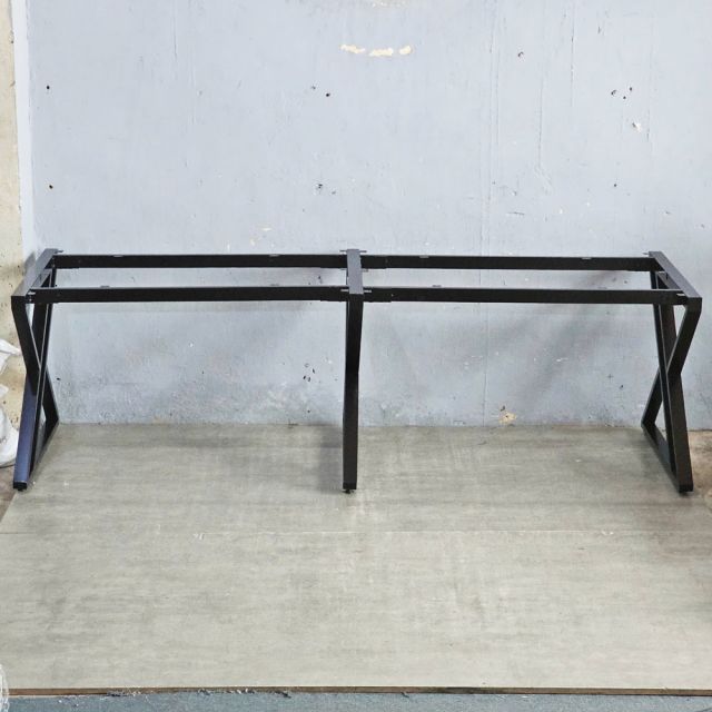 Chân sắt lắp ráp bàn cụm 2 chỗ 240x80cm sơn tĩnh điện CHB68079
