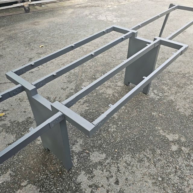 Chân sắt lắp ráp cho bàn họp 486x120cm sơn tĩnh điện CHDG019