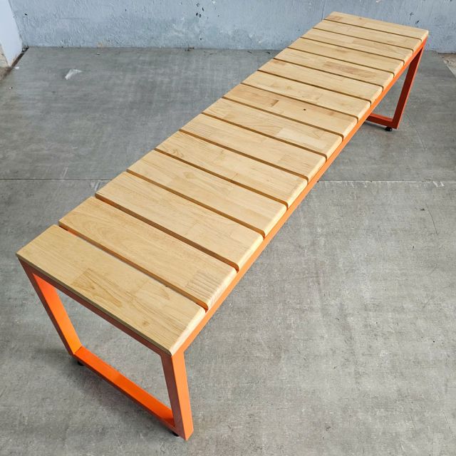 Ghế băng dài 160x40cm gỗ cao su GBD058