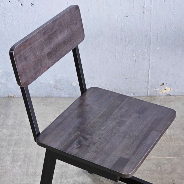 Ghế học sinh gỗ tự nhiên chân sắt chữ C SC052