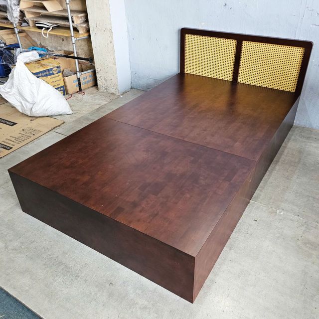 Giường đơn 203x120x75cm gỗ cao su GN68053