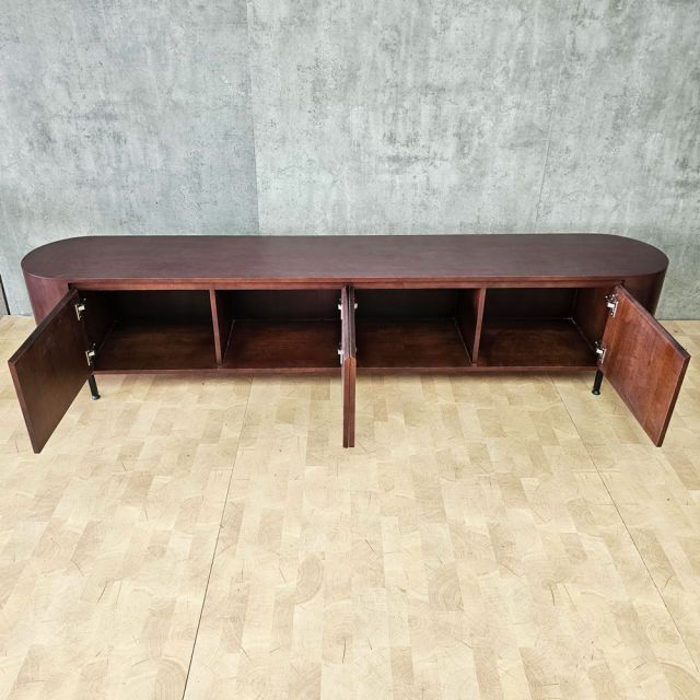 Tủ tivi phòng khách 240x40x42cm gỗ cao su KTV68112