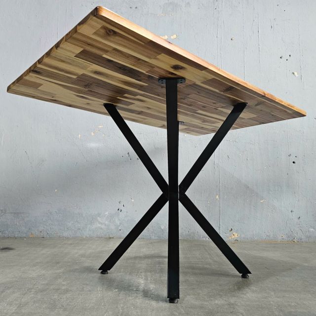 Bàn ăn chữ nhật 120x70cm gỗ tràm BA68263