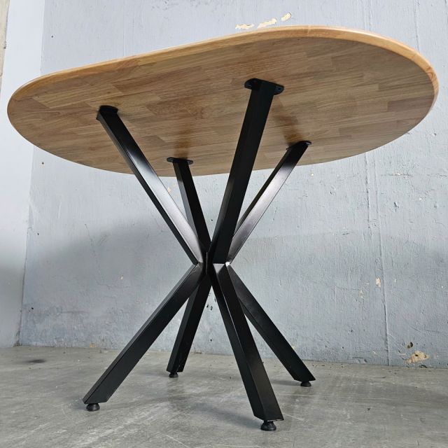 Bàn ăn hình Oval 120x80cm gỗ cao su BA68266