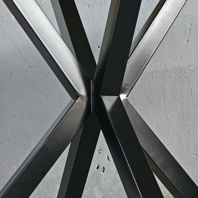 Bàn ăn hình Oval 120x80cm gỗ cao su BA68266