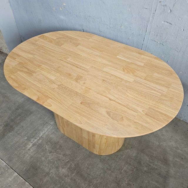 Bàn ăn hình Oval 120x80cm gỗ cao su BA68265