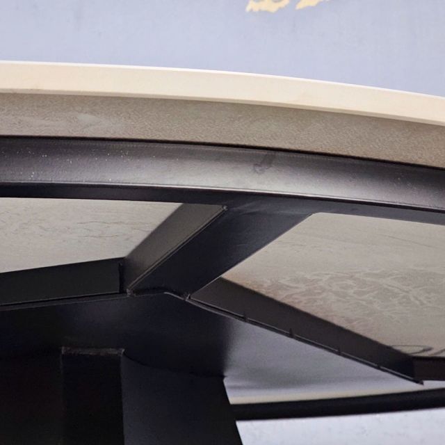 Bàn ăn tròn GRAVO 140cm mặt đá ceramic chân sắt BA68236