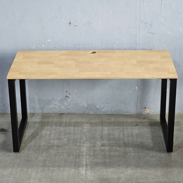 Bàn làm việc 140x60cm gỗ plywood vân Cut Trunk HBRT117