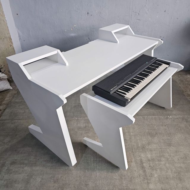 Bàn Studio Pro 160x70cm gỗ tự nhiên SD68030