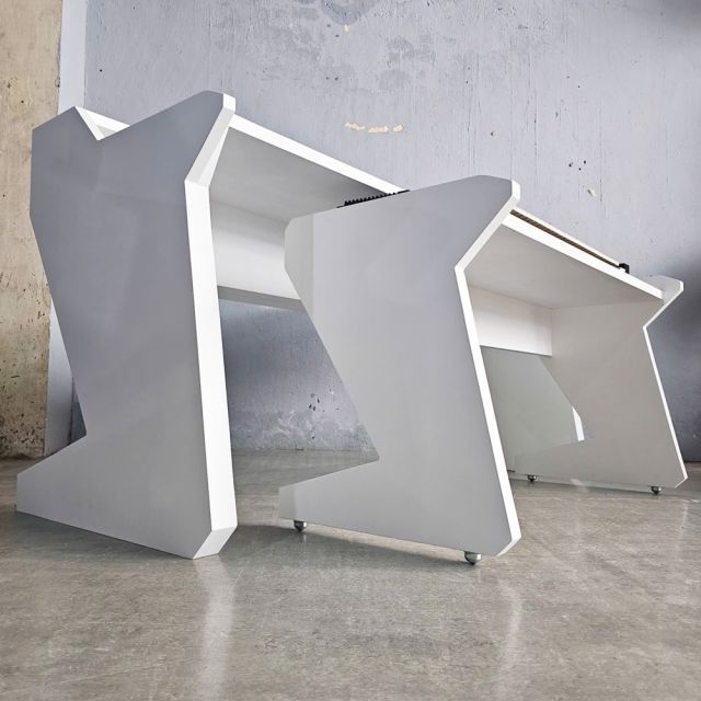 Bàn Studio Pro 160x70cm gỗ tự nhiên SD68030