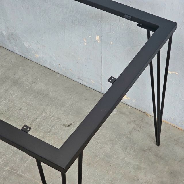 Chân sắt Hairpin 100x60x59cm sơn tĩnh điện CHB68080