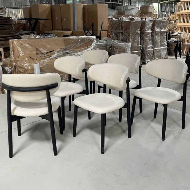 Ghế ăn gỗ Ash nệm bọc vải GCF312