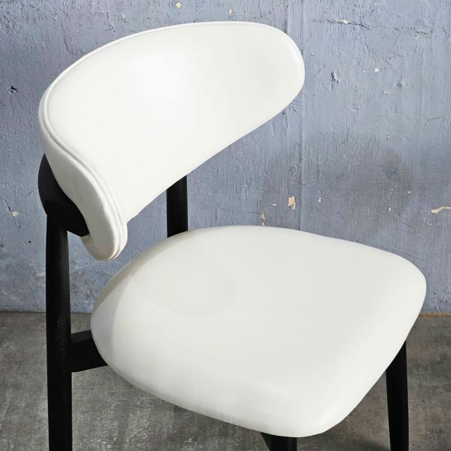 Ghế ăn gỗ Ash nệm bọc da simili GCF312