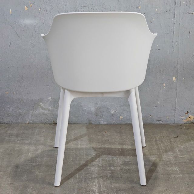 Ghế DOTI nhựa đúc lưng tựa ST3030