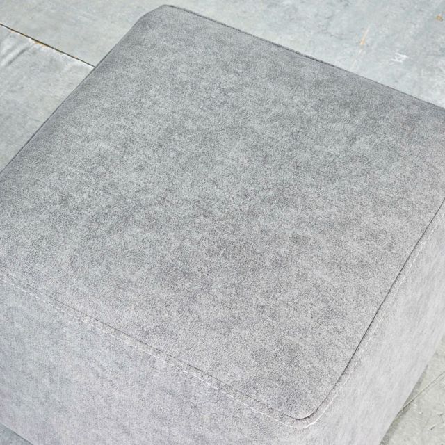 Đôn ghế sofa vuông bọc vải nhung GDSF014